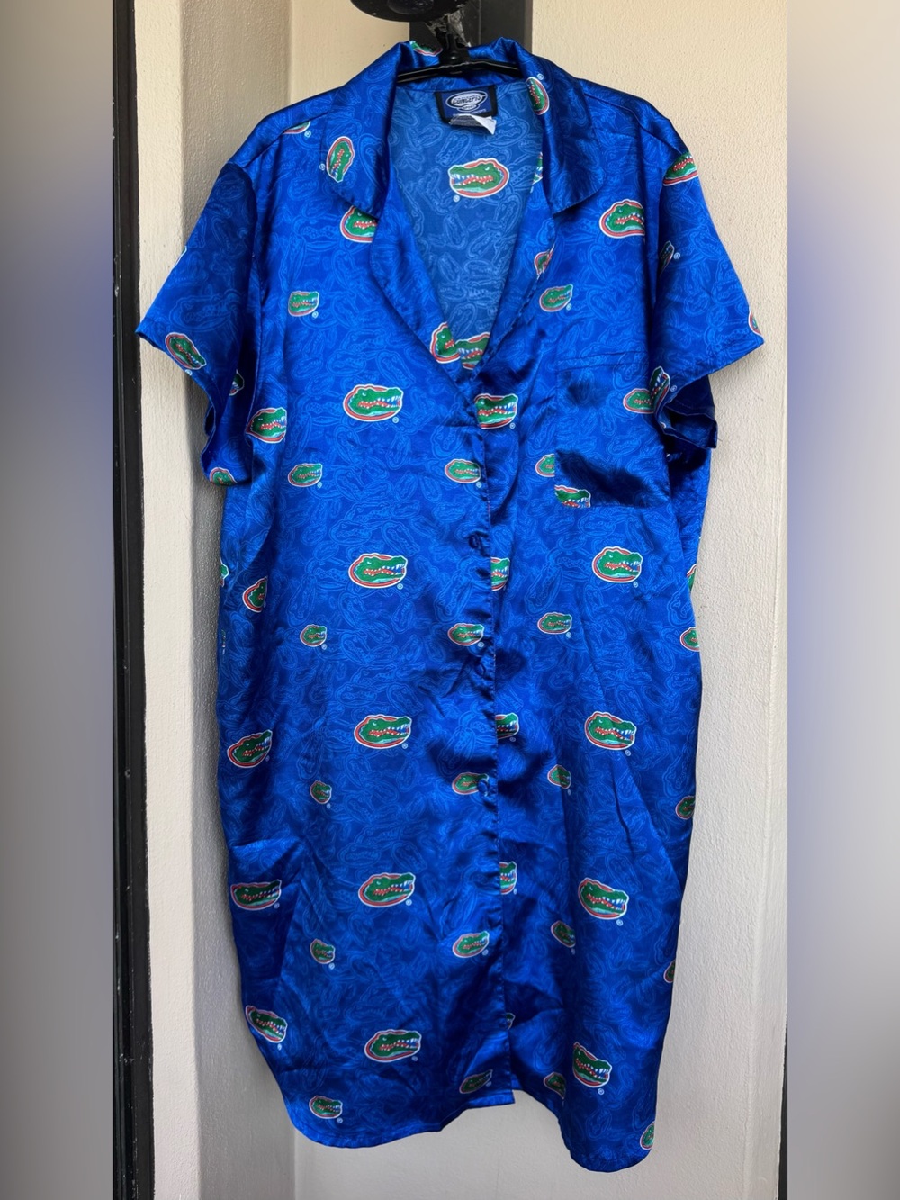 UF-Florida Gators Print Button Front Night Shirt/Dress Blue Satin Like Soft XL